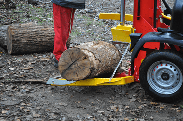 Matériel forestier - Fendeuses à bois - Fendeuse thermique sur châssis routier - XYLO