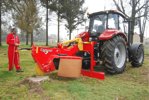 Matériel forestier - Autres matériels forestiers - Rogneuse de souches sur tracteur XYLOCROK T