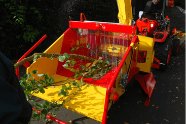 Matériel forestier - Broyeurs de végétaux - Broyeur de branches sur tracteur VEGETOR T et H